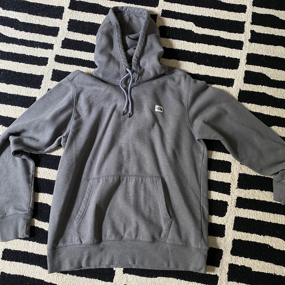 Grey North Face Sweatshirt